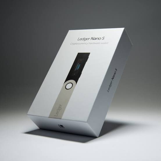 3. Ledger Nano S çekilişimizi Twitter üzerinden yapalım. Şartlar aşağıda:

1) Bu Postu Beğenmek
2) Yorum yapmak
3) Retweet yapmak

Çekiliş talihlisi Pazar günü Canlı Yayında belirlenecek. Youtube kanalı linki Bio’da Mevcut.