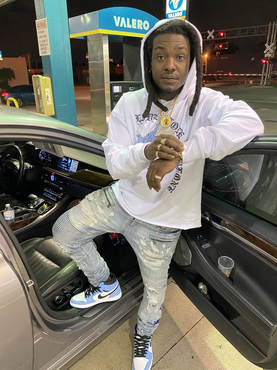 LongLiveTet's tweet photo. I only want ppl around that’s gon make me better 😤💯 #noblockshit https://t.co/QLXRJptjlX