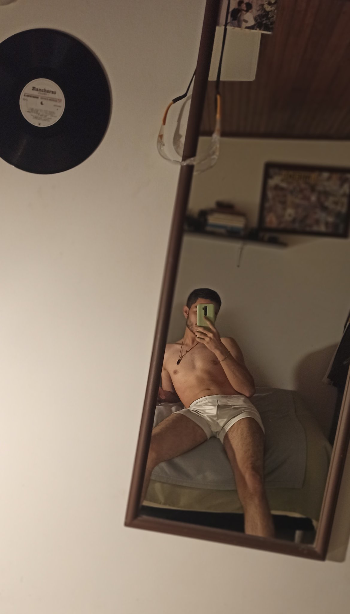 Unos Calvin Klein https://t.co/maf87Pbk6N