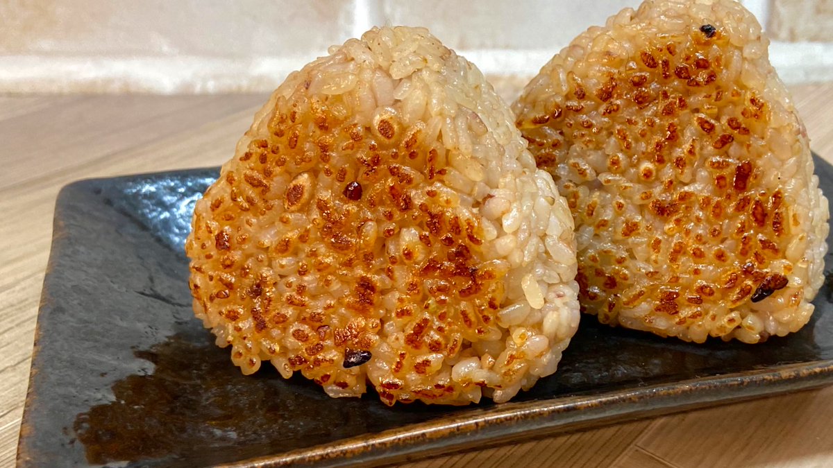 レシピ付き 余ったご飯はこう食べる 悪魔的焼きおにぎり 子供大喜び Twitter最高 Togetter