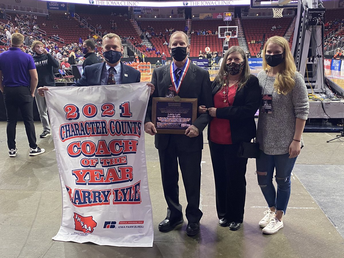 Congratulations to Larry Lyle of Keota who was honored as the 2021 IHSAA Character Counts Coach of the Year. <a href="/TheRayCenter/">The Ray Center</a> <a href="/IowaGames/">Iowa Games</a> <a href="/CHARACTERCOUNTS/">CHARACTER COUNTS</a>