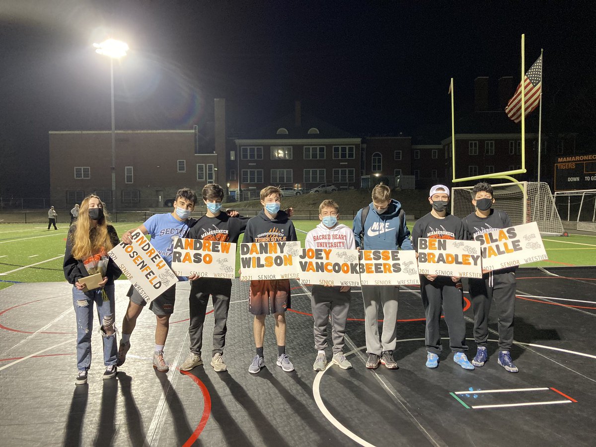 Mamkwrestling's tweet image. I’ve known and coached some of these kids since they were in third grade. There was lots of uncertainty over the least three months but you put your faith in one another and this team. We are so proud of our entire team and will miss these seniors next year!