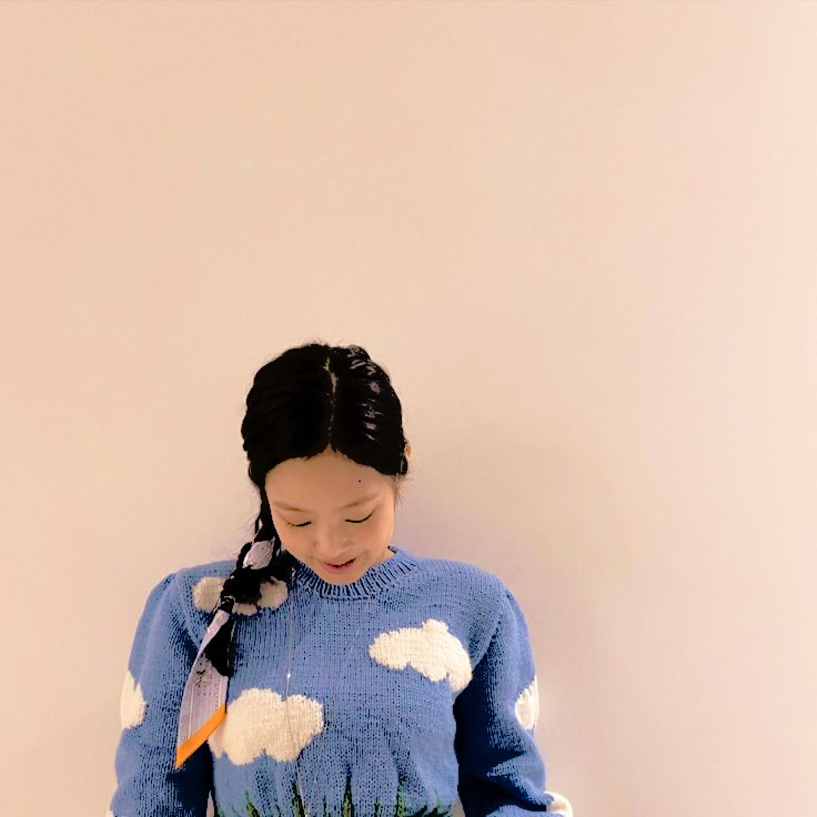 HAI , LET'S FRIEND MY NEW HERE . .

MUTUALAN ? LIKE / RT 
FAMBEST ? DM KU SAJA 

#roleplayerindonesia #roleplayer #roleplayerkpop #roleplayaccount  #roleplayerworld #roleplayertwt