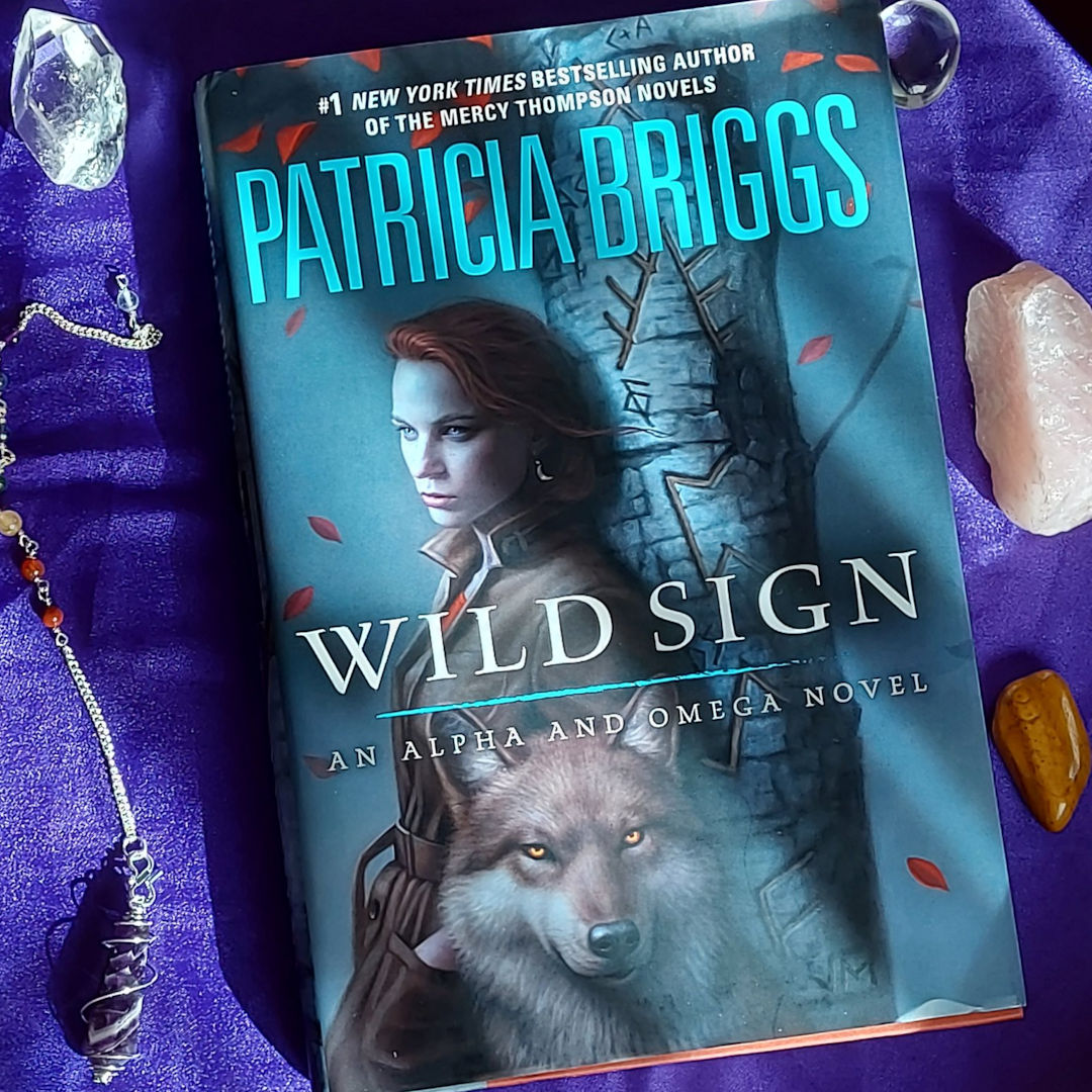 Mercys_Garage's tweet photo. ICYMI: 5 Days to Wild Sign!
#PatriciaBriggs
#WildSign
#Mercyverse
#alphaandomega
#urbanfantasy https://t.co/0DWEIuLKcC