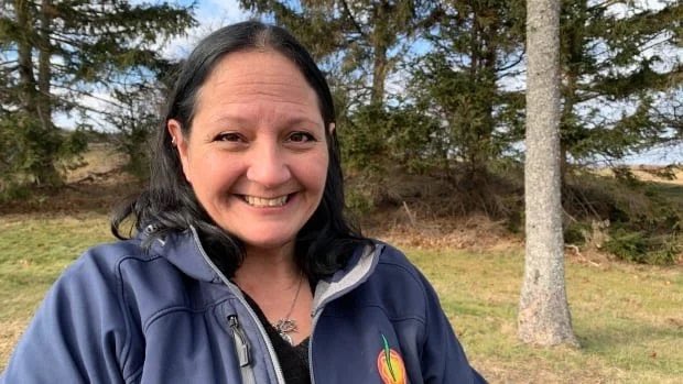 Matt Rainnie (@mattrainniecbc) on Twitter photo Author. Actress. Educator. Community connector. #PEI Poet Laureate. Looking forward to having Julie Pellissier-Lush <a href="/pless7/">Julie PellissierLush</a> join us Friday on Mainstreet with personal stories and song picks as our Spintime DJ Author. Actress. Educator. Community connector. #PEI Poet Laureate. Looking forward to having Julie Pellissier-Lush <a href="/pless7/">Julie PellissierLush</a> join us Friday on Mainstreet with personal stories and song picks as our Spintime DJ