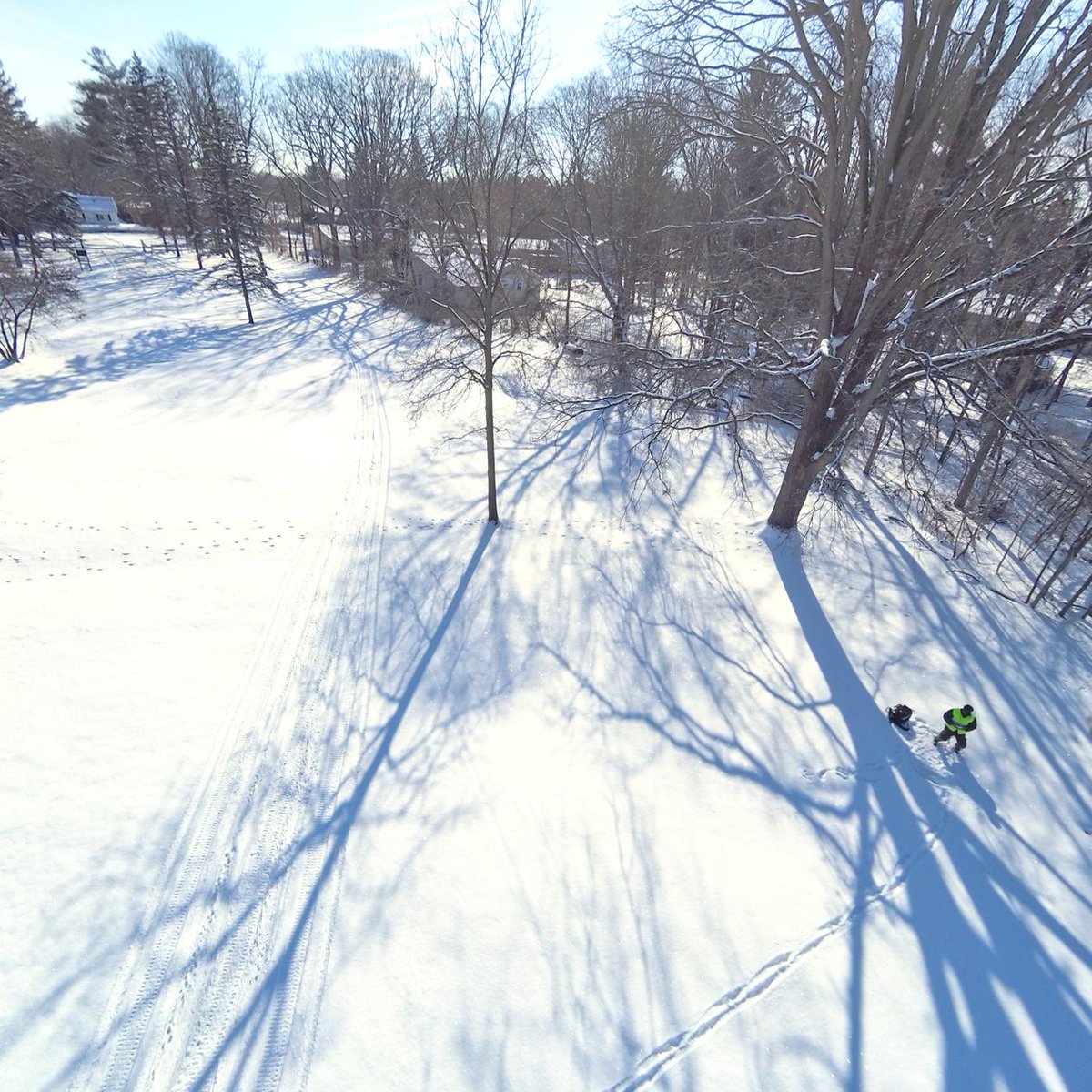 AeroPhotations's tweet photo. Birds eye view during deep winter
 #natureaddict #outdoorspace #aerialart #dronespace #droneswithoutlimits #photographyblog #aerial #aerialcinematography https://t.co/0z0Cpwl5Rd