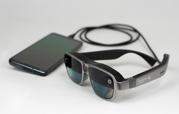 Qualcomm's New AR Headset Design Might Make Smart Glasses More of a Thing: ow.ly/BDd050DWlwk

#Qualcomm #New #AR #Headset #Design #Tech #Future #ThursdayMotivation #ThursdayThoughts