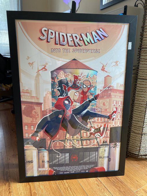The newest edition to the screen printed poster collection just showed up. 🕷 https://t.co/KtDDSGF6KV<a href="/tag/vote"class="tags"><span>#vote</span></a>