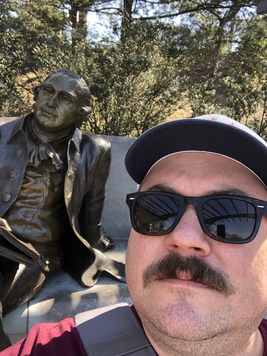 George, what are you looking at? #findyourpark #georgemason