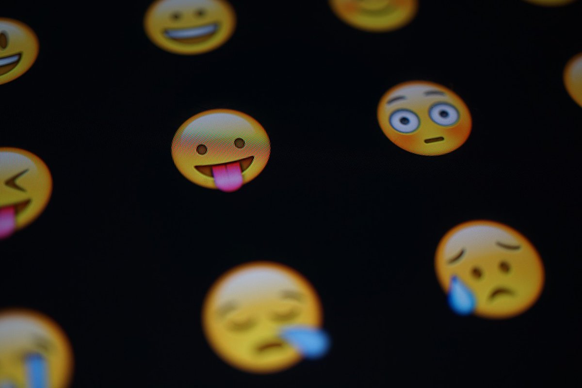 VineyardVA's tweet photo. What’s your most used emoji? 😂😜😀👍🙄😳 https://t.co/Y6YBWc2vKa