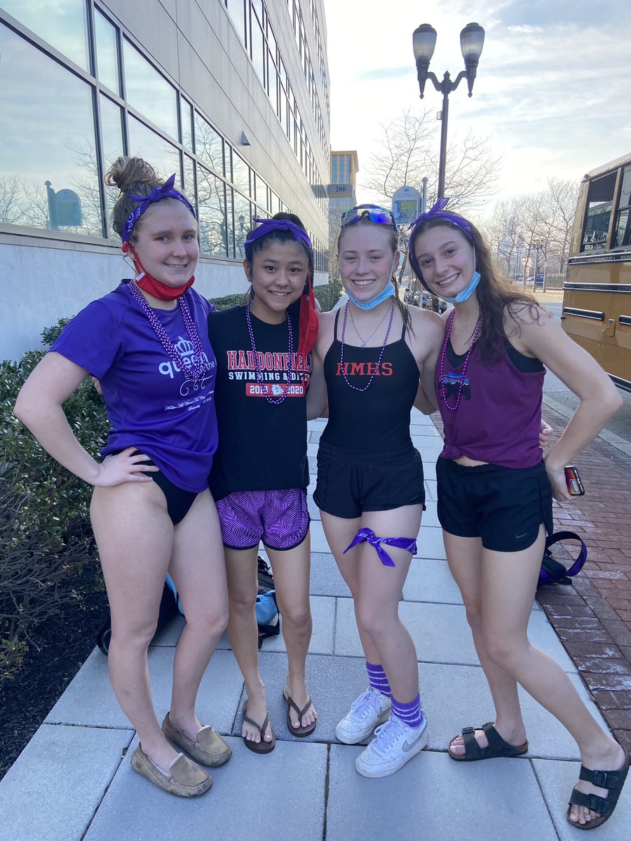 HMHS_swim's tweet photo. Sending our love and support to the @CHWSwim family 💜💜 All in purple today in honor of Matt Stankus #StankusStrong https://t.co/fJbtldz8F8