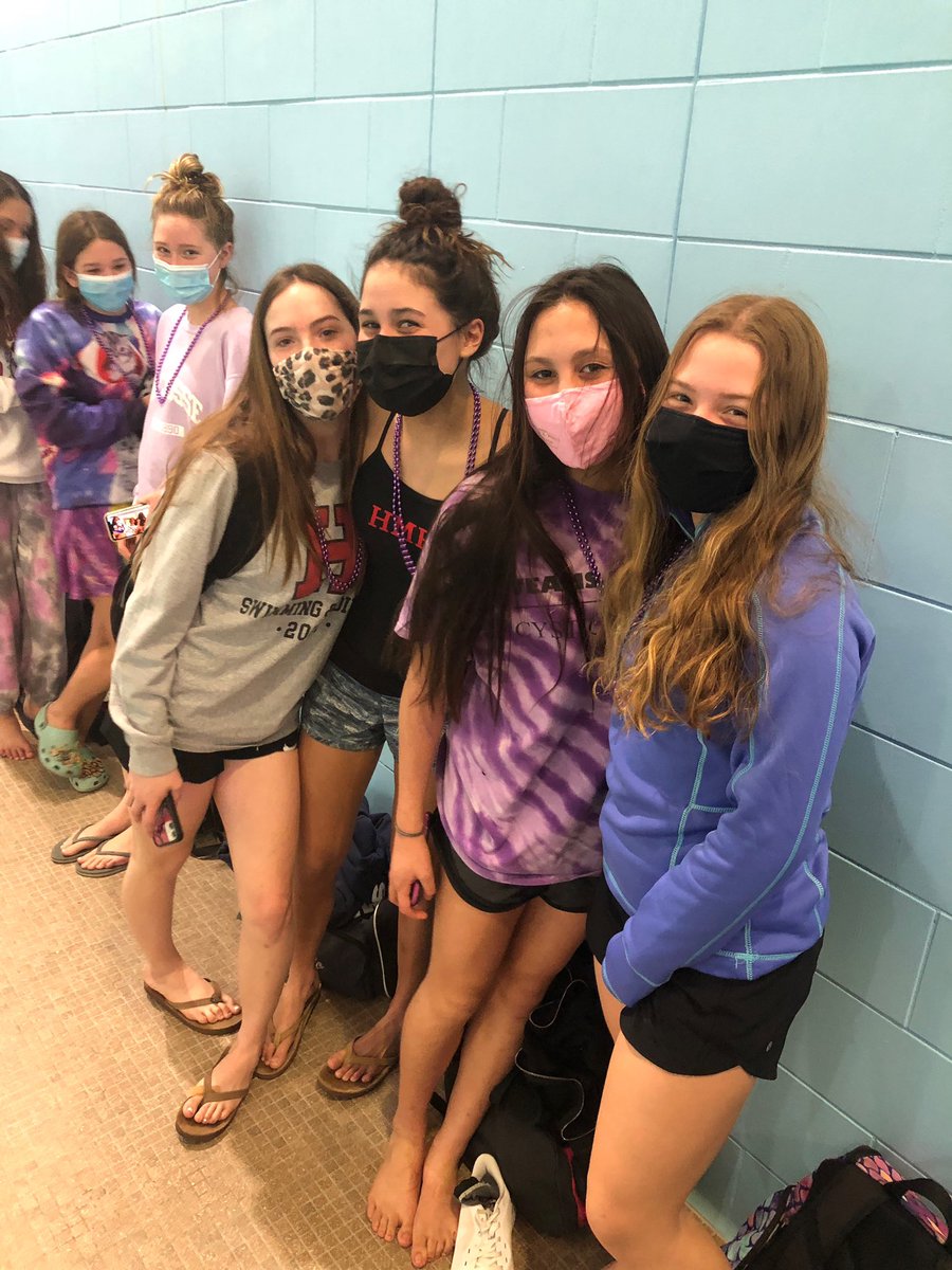 HMHS_swim's tweet photo. Sending our love and support to the @CHWSwim family 💜💜 All in purple today in honor of Matt Stankus #StankusStrong https://t.co/fJbtldz8F8