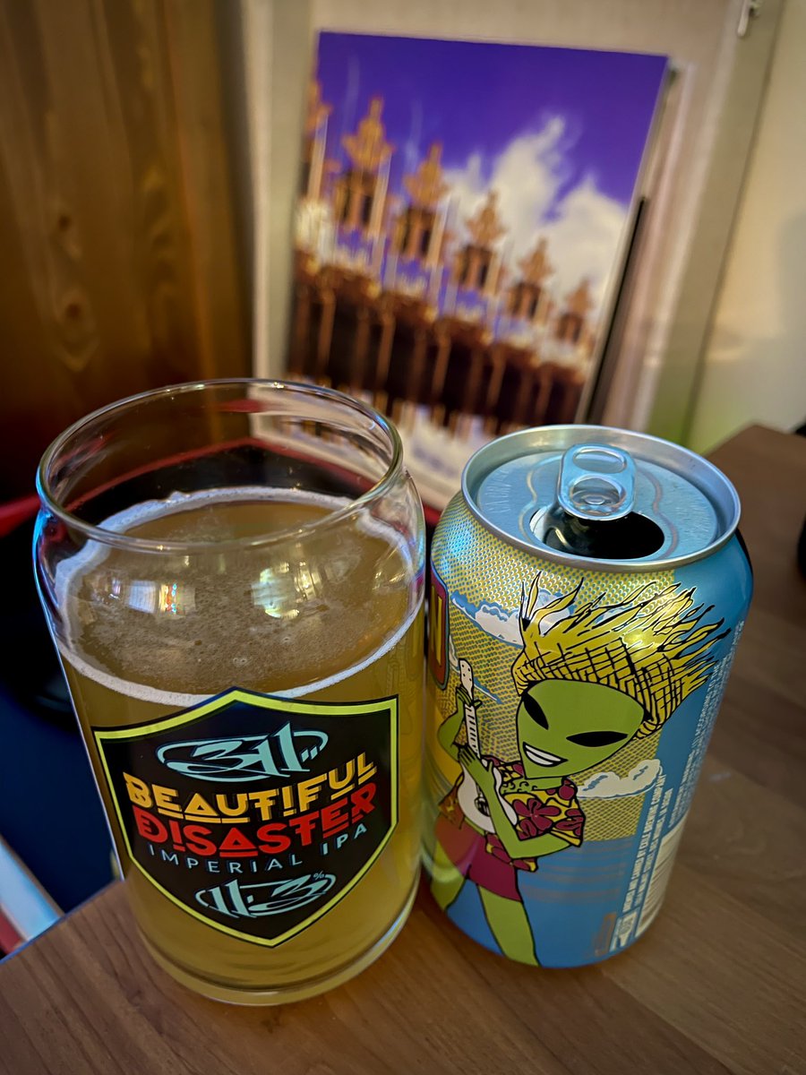 aphrodite7375's tweet image. It’s almost time!!! ❤️🎶👽🍺 #CrackUm #311StreamSystem #311Day #Transistor