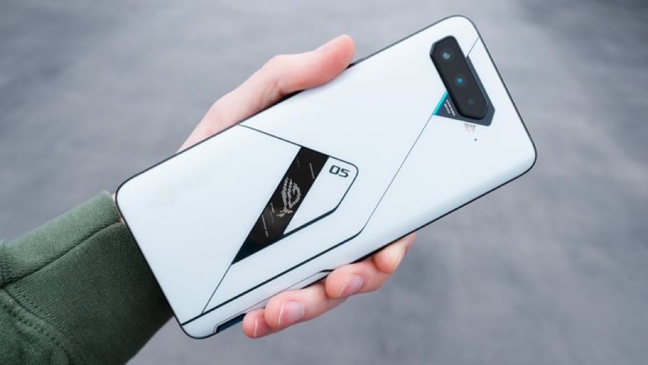 trenzjokidesign's tweet image. #ROGUNBOX