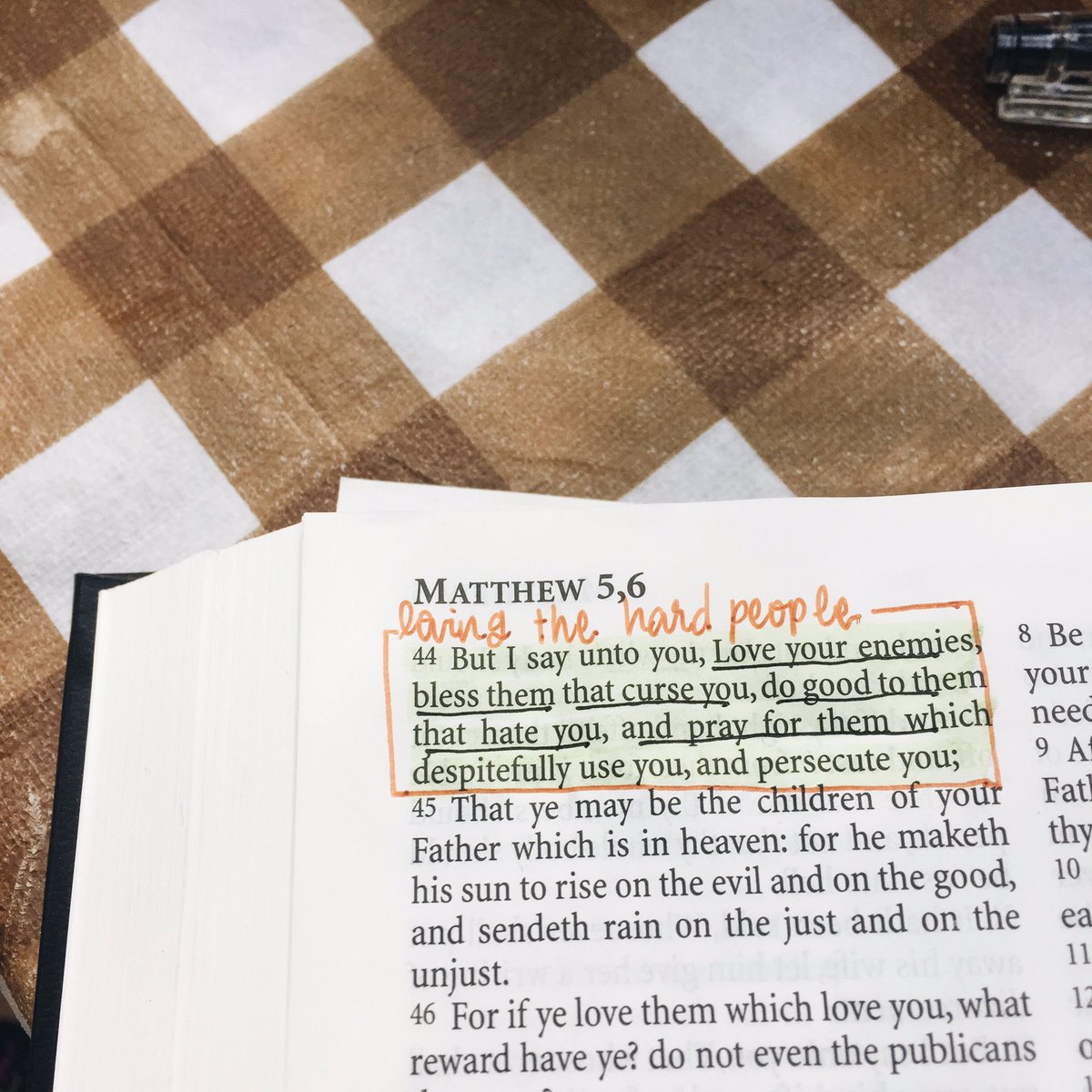 winterlotus_'s tweet photo. 🌿Straight from the Word:🌿
“how to love the hard people”
(Matthew 5:44)

• Love your enemies
• Bless those that curse you
• Do good to those who hate you
• Pray for those who despitefully use you and persecute you. https://t.co/EhQKB6LwUv
