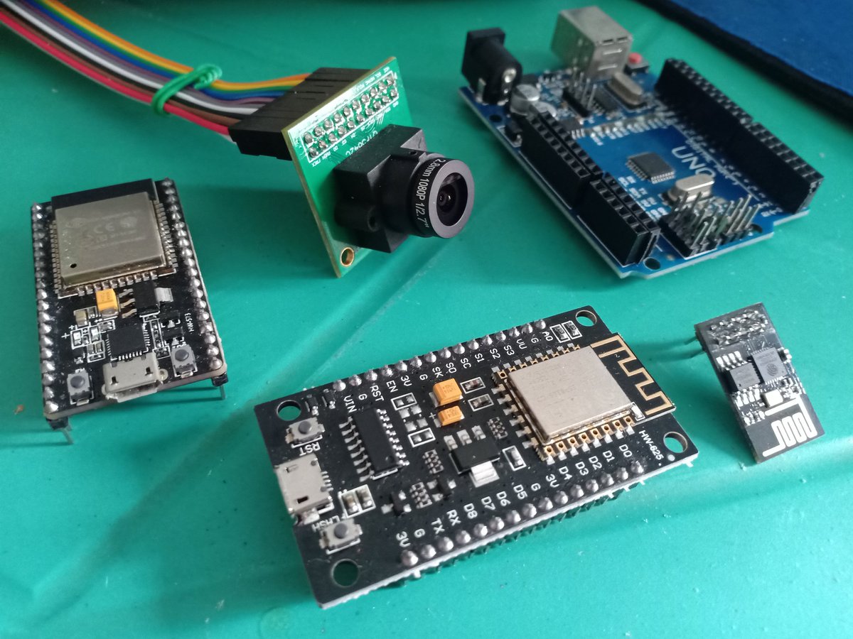 Lue_Ramikio's tweet photo. How to use this camera (#OV5642 camera module) with #esp32s #esp32 #esp8266 #esp01? https://t.co/Pj6wBipomJ