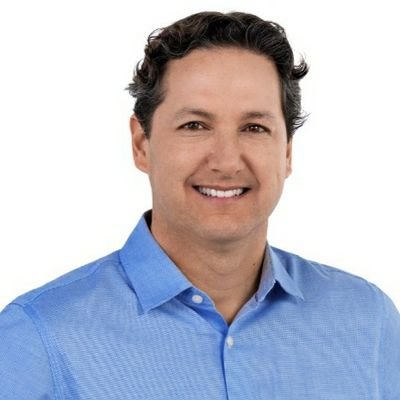 Adrinsonh's tweet photo. Mamaguevo SERAS EL CANDIDATO PRESIDENCIAL QUE PASARAS a la Historia @dsalaverryv como el más mamaguevo de la humanidad https://t.co/qFnPfNkerT