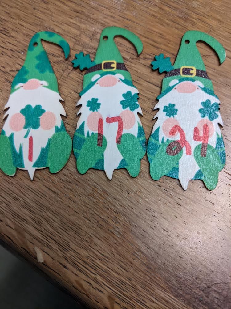 Future Leaders is excited to announce a leprechaun scavenger hunt Friday March 11th running from 7-3! There are 24 sneaky leprechauns hidden throughout MHS! Snap a selfie with each one you find and the person with the most found leprechauns wins a $20 gift card! Good luck!☘️☘️