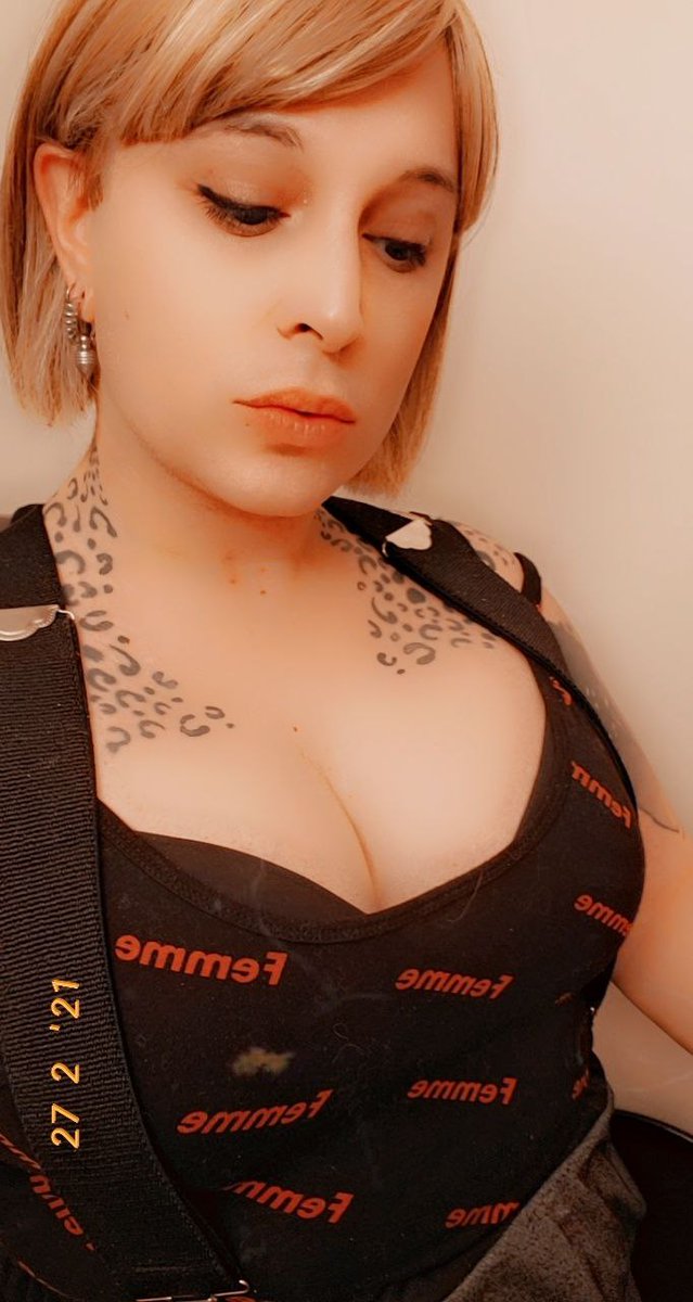 SigourneyReefer's tweet photo. Thinkin' about ya https://t.co/P6fBheNbhK