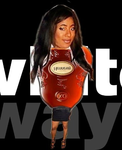 meastro13's tweet photo. @gang_cave "Upside Henny Bottle b*tch.. lol https://t.co/5EX6Oh2NKd
