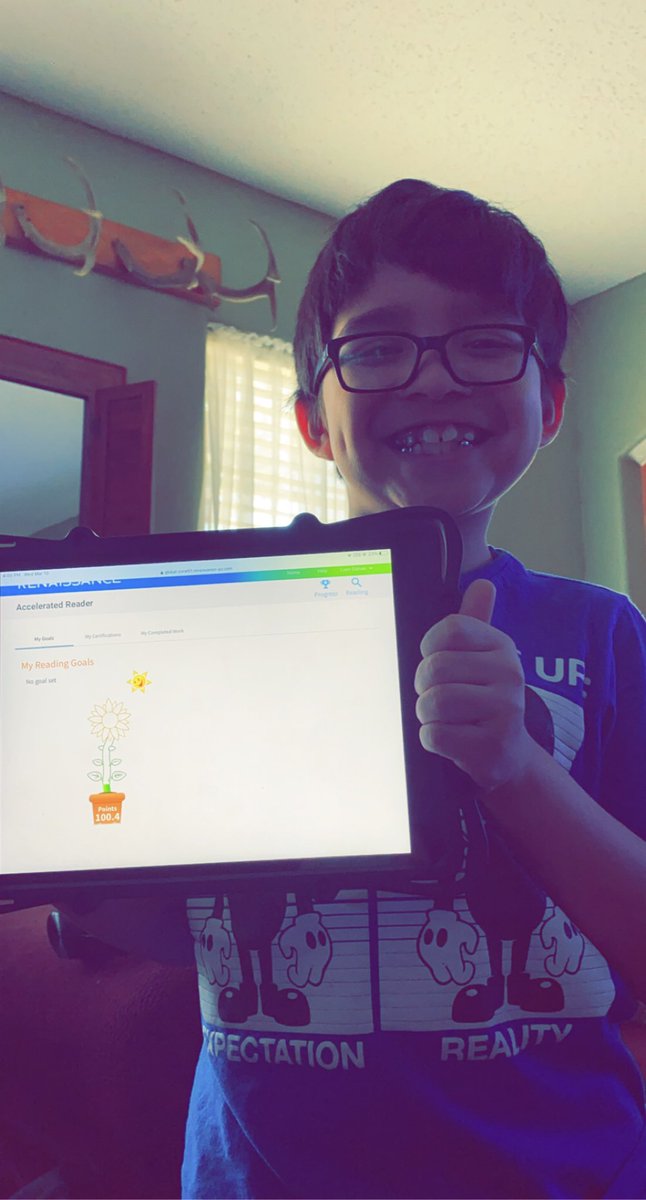 Navarr05's tweet photo. This kid did it again! 2nd year in a row 100 AR points 😎 #simplythebest #sanchezscholars https://t.co/ujKQAIO24O