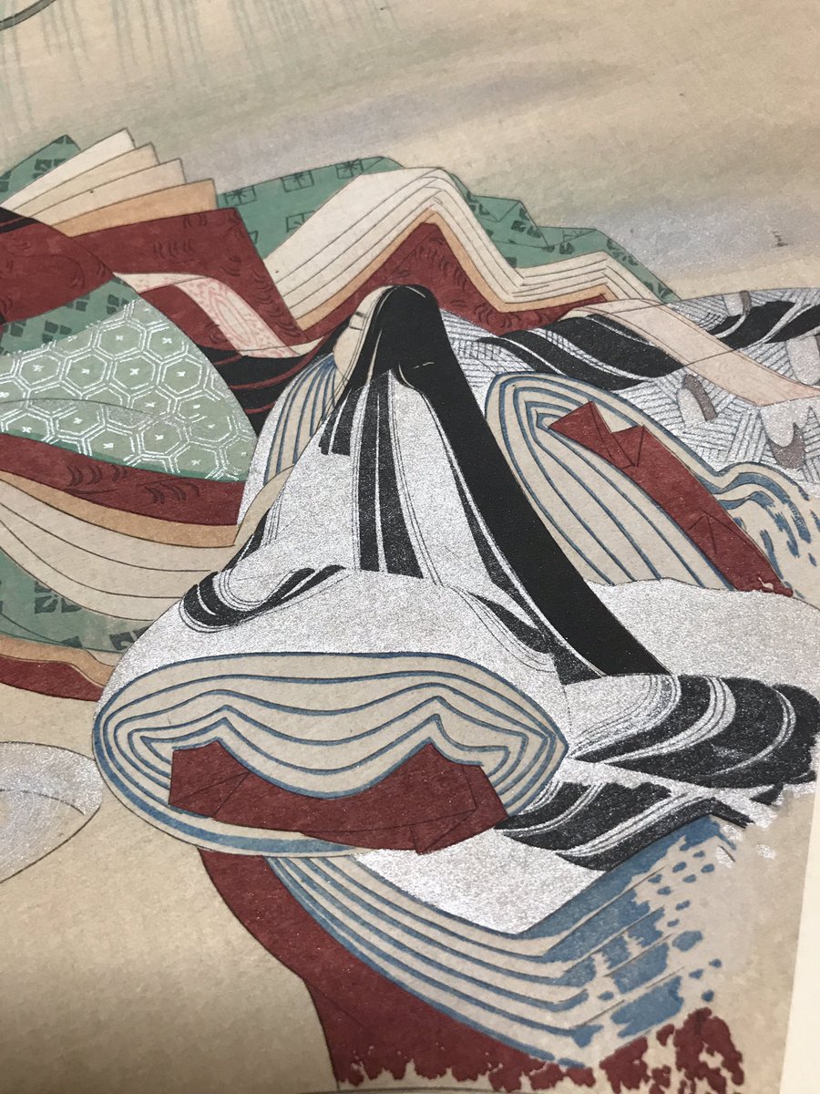 以前、私が縫った袿でございます。 平安時代の絵巻に沢山登場し、どの