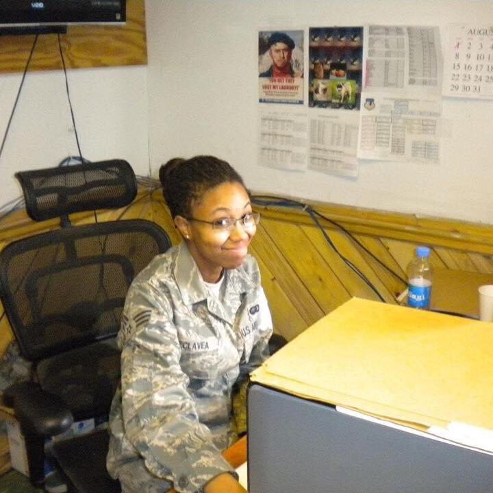 MMMecl's tweet photo. @mansoortshams Me at my first deployment in Afghanistan and I’m a mom of three! #HonorMilitaryWomen https://t.co/MrmBlPPqyI