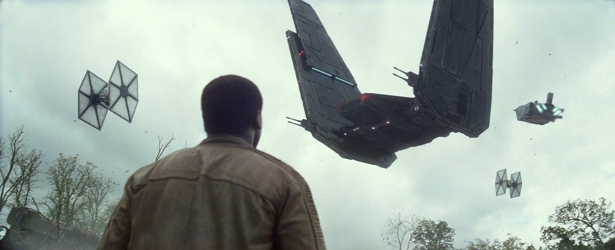 Next we get a shot of Kylo's shuttle landing next to Maz's castle, as well as a brief summary of Hosnian's destruction and the First Order's attack on Takodana.