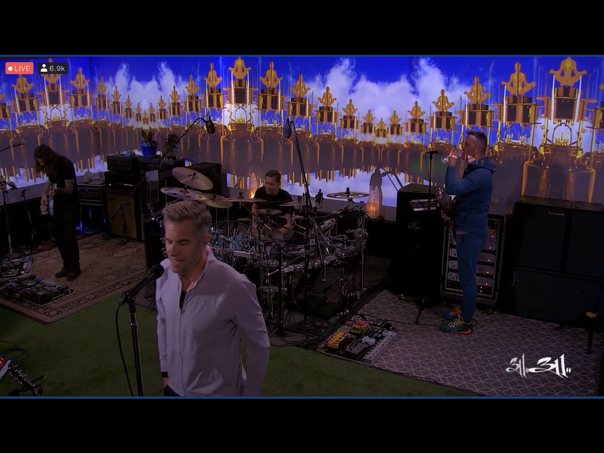 Kay819's tweet image. Happy @311 #311streamsystem day! @NickHexum @pnut