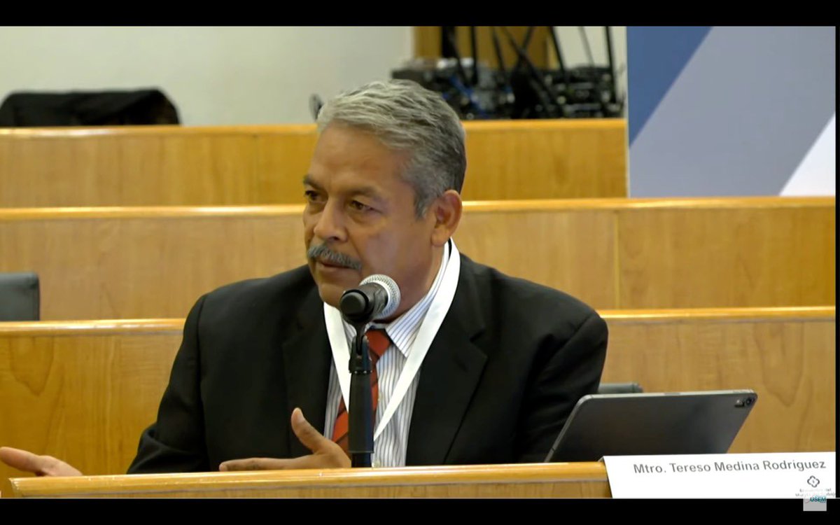 El aparato productivo mexicano no ha alcanzado la capacidad para crear fuentes suficientes de trabajo decente. Existe una vinculación directa entre creación de empleos y reducción de la pobreza, es decir: a menor empleo mayor pobreza, y eso es lo que no queremos.