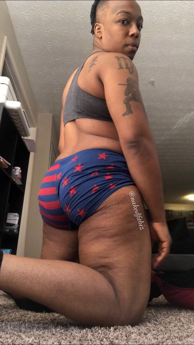 Who gonna help me get this 🧀 out? 😁👀 [SUB TO FREE ONLYFANS]🔥 - Click Here: https://t.co/1PHAlxZ4pA 📲<a href="/tag/lgbt"class="tags"><span>#lgbt</span></a><a href="/tag/tgif"class="tags"><span>#tgif</span></a><a href="/tag/explore"class="tags"><span>#explore</span></a><a href="/tag/gay"class="tags"><span>#gay</span></a><a href="/tag/subscribe"class="tags"><span>#subscribe</span></a><a href="/tag/manyvids"class="tags"><span>#manyvids</span></a>