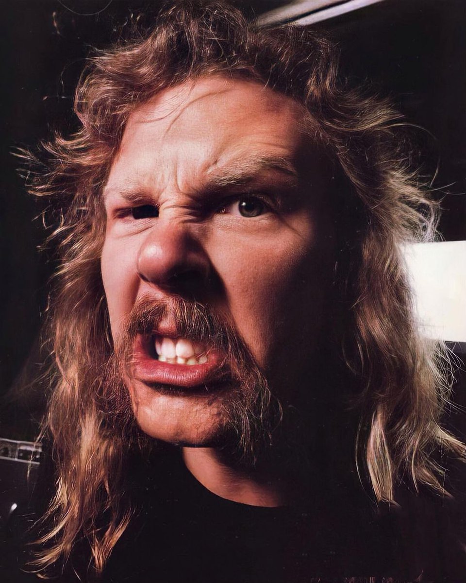 AgaAgnes1991's tweet photo. James Hetfield (1991) https://t.co/KOE6s3FnNS