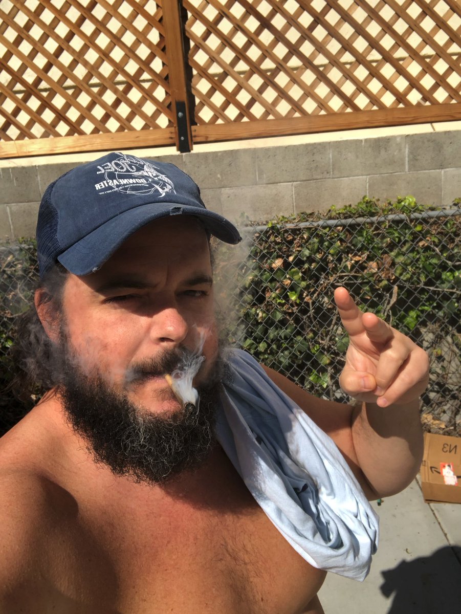 gabrus🚽 tweet media