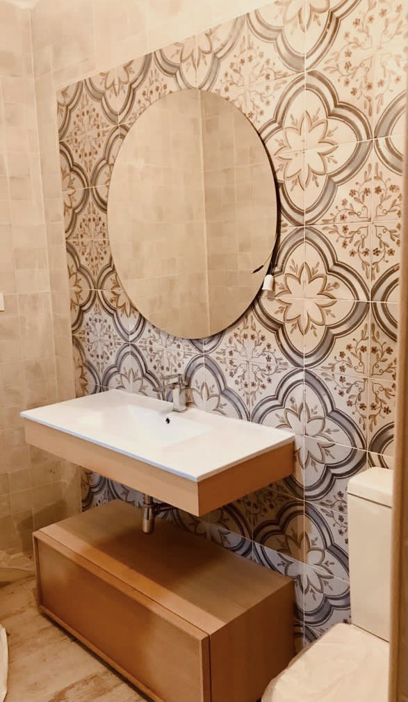 CoexmatGamma's tweet photo. Hoy os enseñamos una espectacular reforma en Trujillo!!!
Obra completa de suelos, patio, baños y cocina!!
Un cambio especial y ÚNICO!!!!

LA CASA DE TU VIDA. https://t.co/FzPPtr1VLP