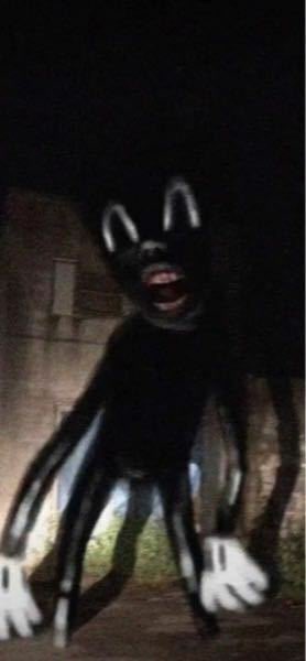 Goly ゴリぃ カートゥーンキャットとカートゥーンドッグ サイレンヘッドのデザイン好きだなぁ そうデザインは