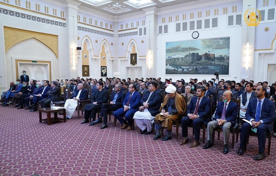 AkdnAfg's tweet photo. We are pleased to announce that #Four staff of Aga Khan Cultural Services #AKCS in #Afghanistan were honored by @ashrafghani at the Presidential Palace for their contribution to preserving Afghan heritage. https://t.co/ZCrN9U5sxp