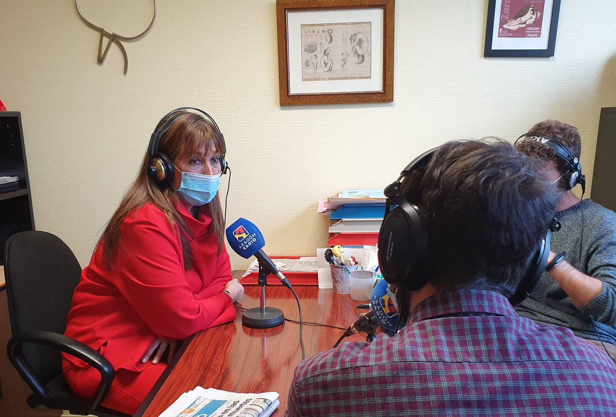 🏥La consejera Sira Repollés ha explicado en <a href="/aragonradio/">Aragón Radio</a> que la densidad de población de #Zaragoza y la movilidad de sus habitantes explica en gran parte las decisiones adoptadas. La incidencia de #COVID19 en #Aragón está en un suelo y "hay que ser muy cautos".

@despiertaaragon
