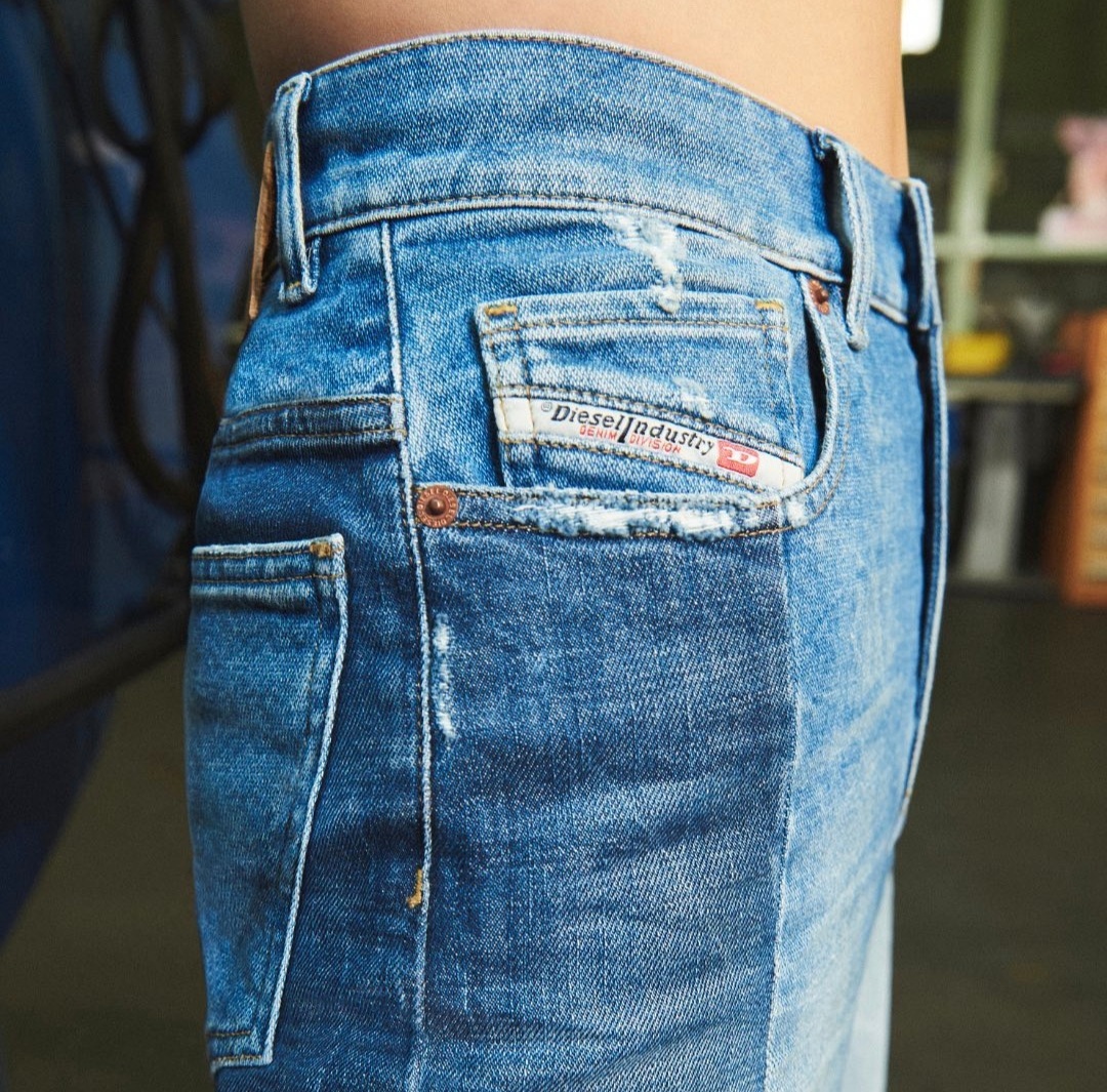 RosebankTheZone's tweet image. Wearing form fitting denim for Every. Possible. Occasion is made possible with @DIESEL. 
Find them @RosebankTheZone! 

#OnlyAtTheZone #DieselSA #ForSuccessfulLiving #fashion #luxury