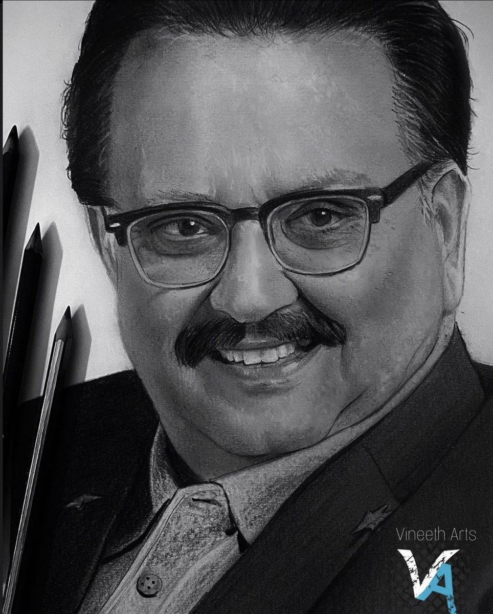 vineetharts_'s tweet photo. 💖
#ripspb sir💔 
.
.
.
#artwork #pencildrawing #pencilsketch #graphiteart #tributeart #spbalasubrahmanyam sir #photorealism https://t.co/3qzvhv4N3o