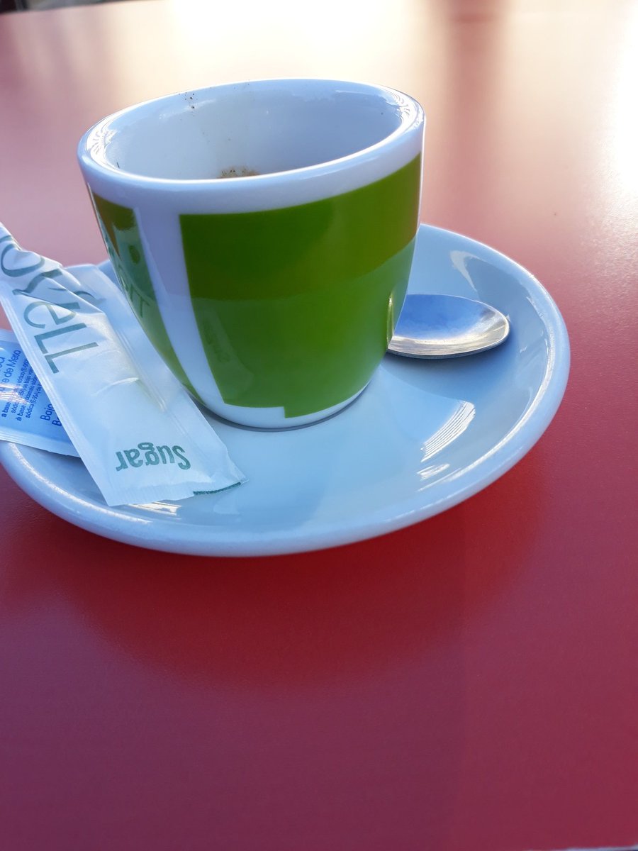 ¡Buenos días mi gente, vamos a bebernos este viernes! ☕🥰

#cafe #FelizViernesATodos #coffeetime