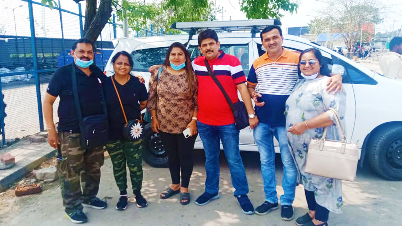 Golden Vacation Our Guest from Gujarat for Sikkim Darjeeling Tour