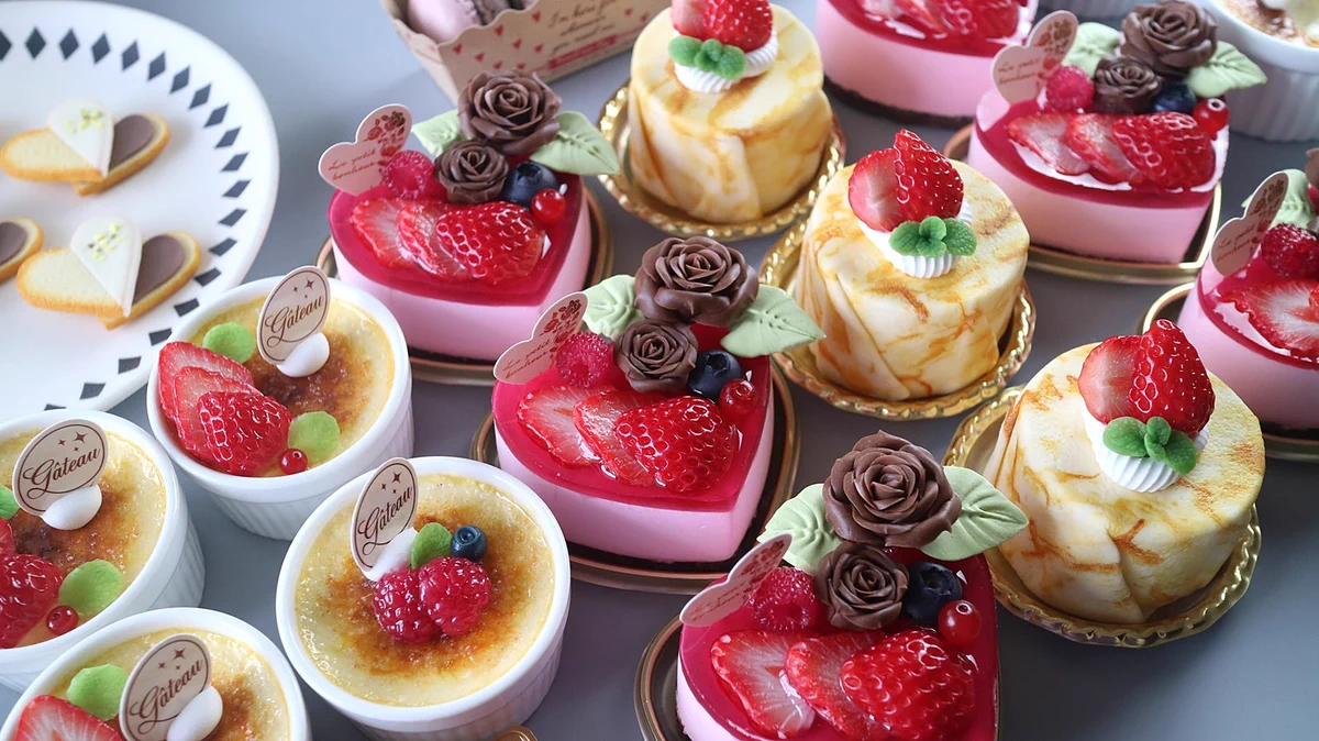 これが粘土作品？本物のケーキのような大人の粘土細工がすごすぎる！！