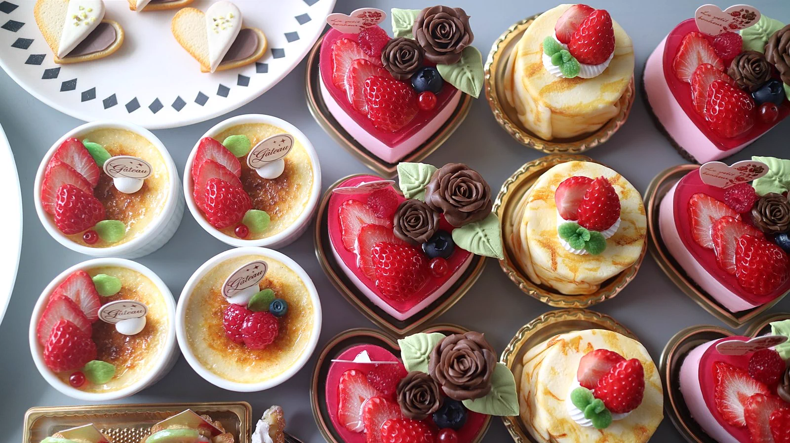 これが粘土作品？本物のケーキのような大人の粘土細工がすごすぎる！！