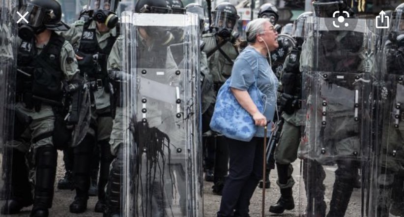 WolfeWanders's tweet image. #ExplorerClassroom @NatGeoEducation Zoom lunch with Emmy-nominated journalist, photographer, filmmaker, and conservationist from Hong Kong Laurel Chor. Ss were fascinated with her story of documenting the pro-democracy movement in China. The power of a single photo! #bsdpride