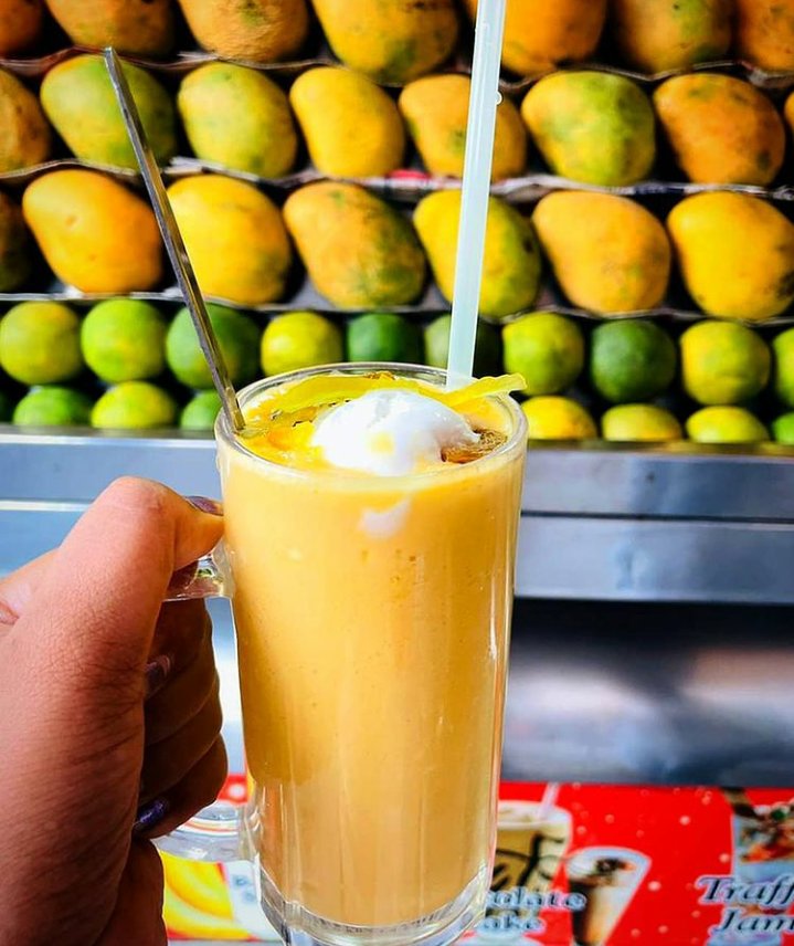 Finally 😋
.
.
.
.
.
.
#summervibes #brightmorning #sunnyday #mangoshake #mangoseason 
#delhi #delhiblogger #delhifoodie #delhite #facebookpost #delhifoodblogger #dillifoodies #delhiwale #summer2021 #FacebookChallenge #mangolassi