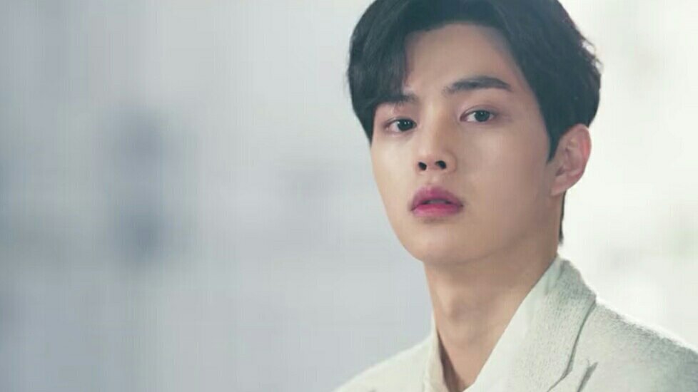 imzerooclock's tweet photo. sunoh's visual 💫

*faints*
#LoveAlarm2 
#LoveAlarm2Ep1 https://t.co/6zlBy6LB8q