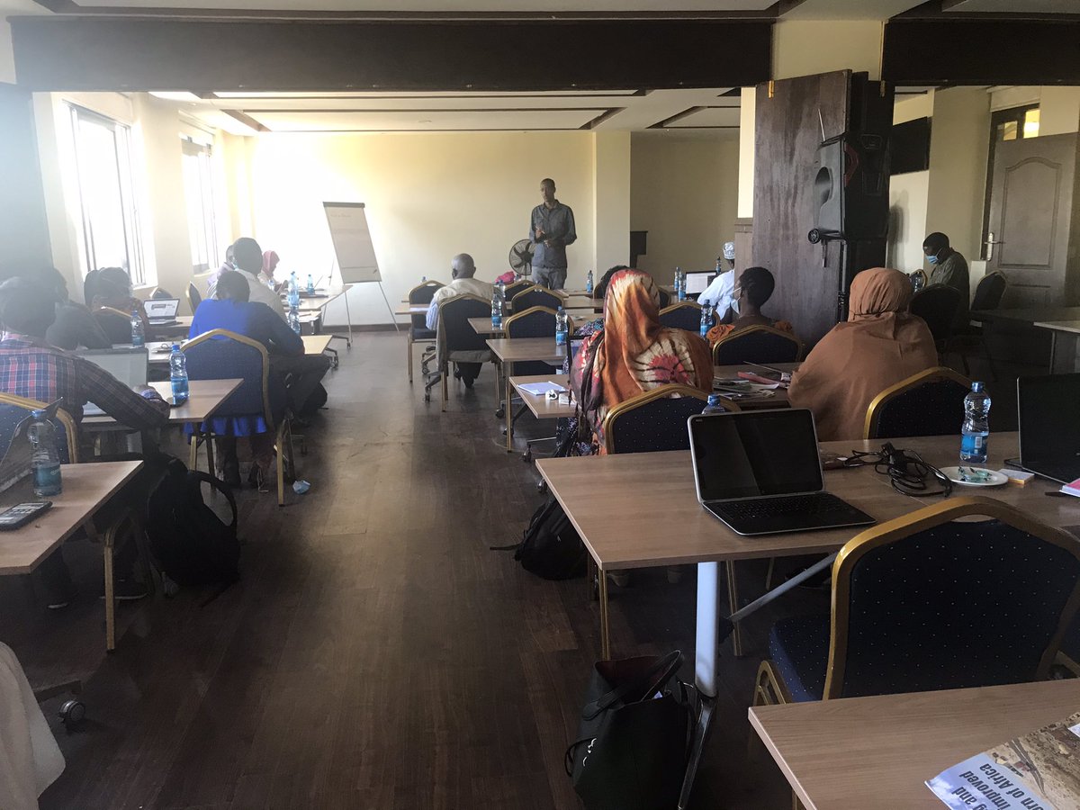 DLCI_Kenya's tweet photo. Day 2 at the CSO training tackling the challenges faced in the land registration process, the biggest challenge being misinformation within the communities #communitylandke @christensenfund @DLCI_Kenya @JMokku @bilachj https://t.co/VhUROgSFkP