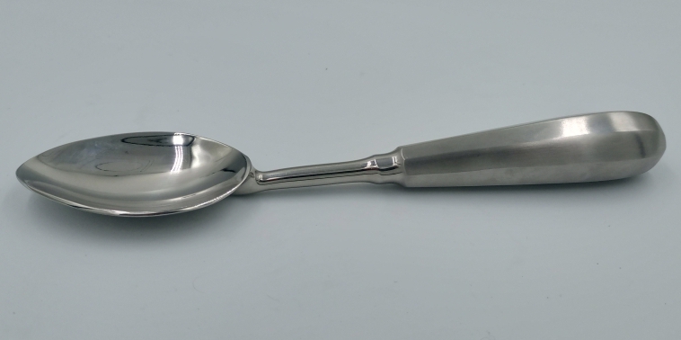 fine_corp's tweet photo. Quenelles Spoon. 
Length: 18cm
Available Size: Small, Medium, Large.
Brand: #FineCorporation
We are manufacture and exporters ,Plating Tweezers, Chef Tweezers, Serving spatula, and all chef tools. DM for more details.
Contact us for more details
E-mail: info@finecorp.net https://t.co/Sf0kjhsdcw