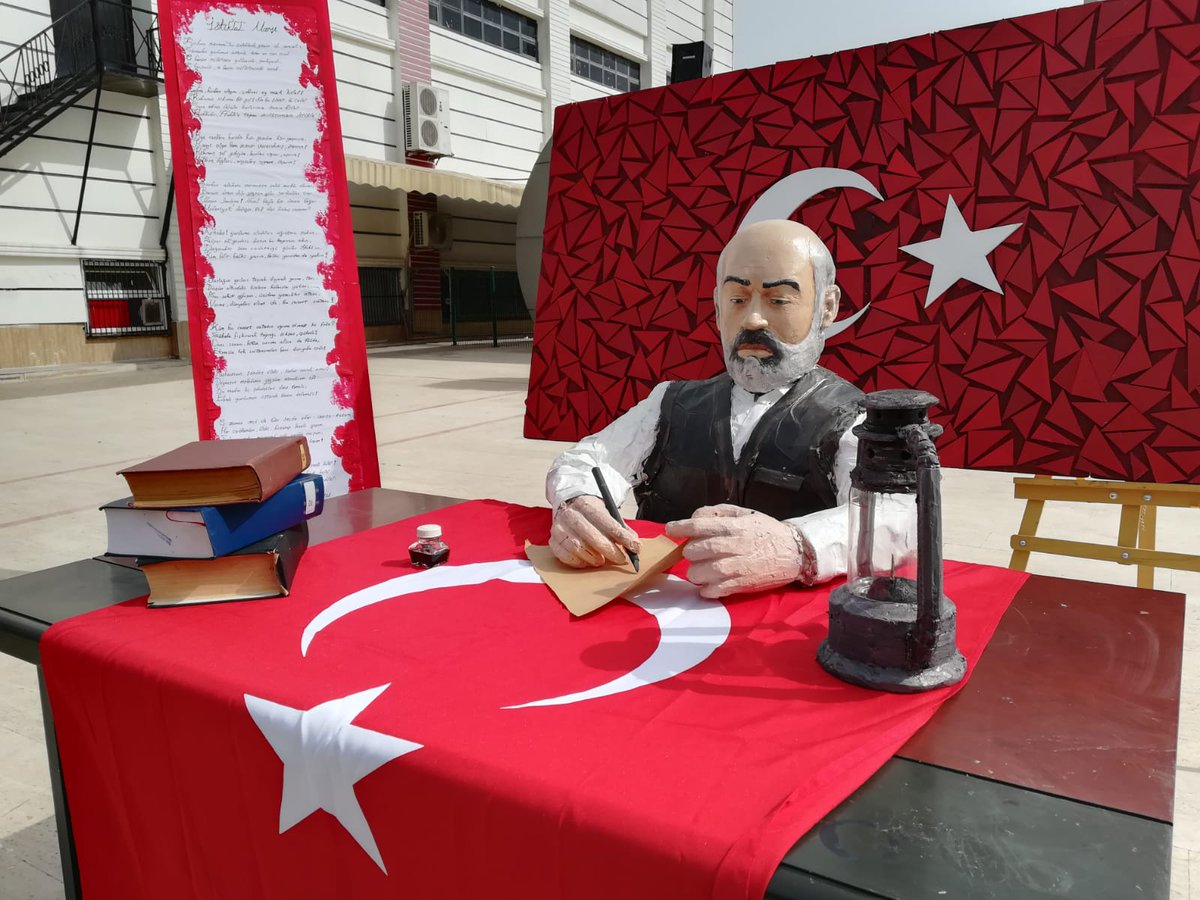 İstiklal Marşımızın kabulünün 100. Yılı Kutlu Olsun. 
<a href="/KalyunSimay/">simay kalyun</a> <a href="/LaleMuti/">Lale Muti</a> <a href="/AserdarS/">A. Serdar Şeker</a> <a href="/Aysegulkarabltt/">Ayşegül Karabulut</a> <a href="/hakangediktas/">Hakan GEDİKTAŞ</a> <a href="/Gulumser_Gedik/">Gülümser GEDİKOĞLU</a> <a href="/mektebimkoleji/">Mektebim Koleji</a> <a href="/AdanaKampusu/">Mektebim Koleji Adana Kampüsü</a>