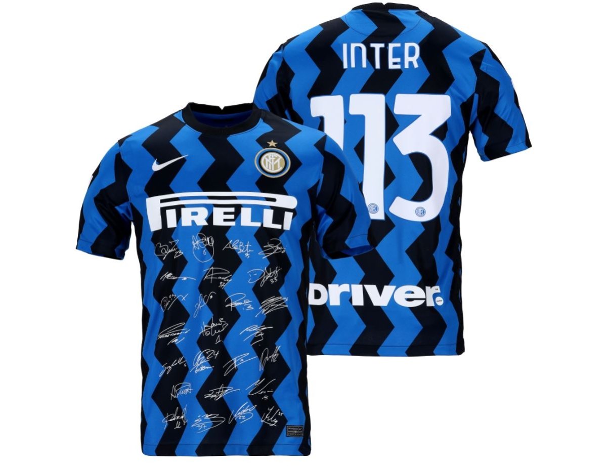 WestLegionAle's tweet photo. Seragam Spesial
#INTER113
🖤💙
⚫🔵 https://t.co/iiypspWM9G